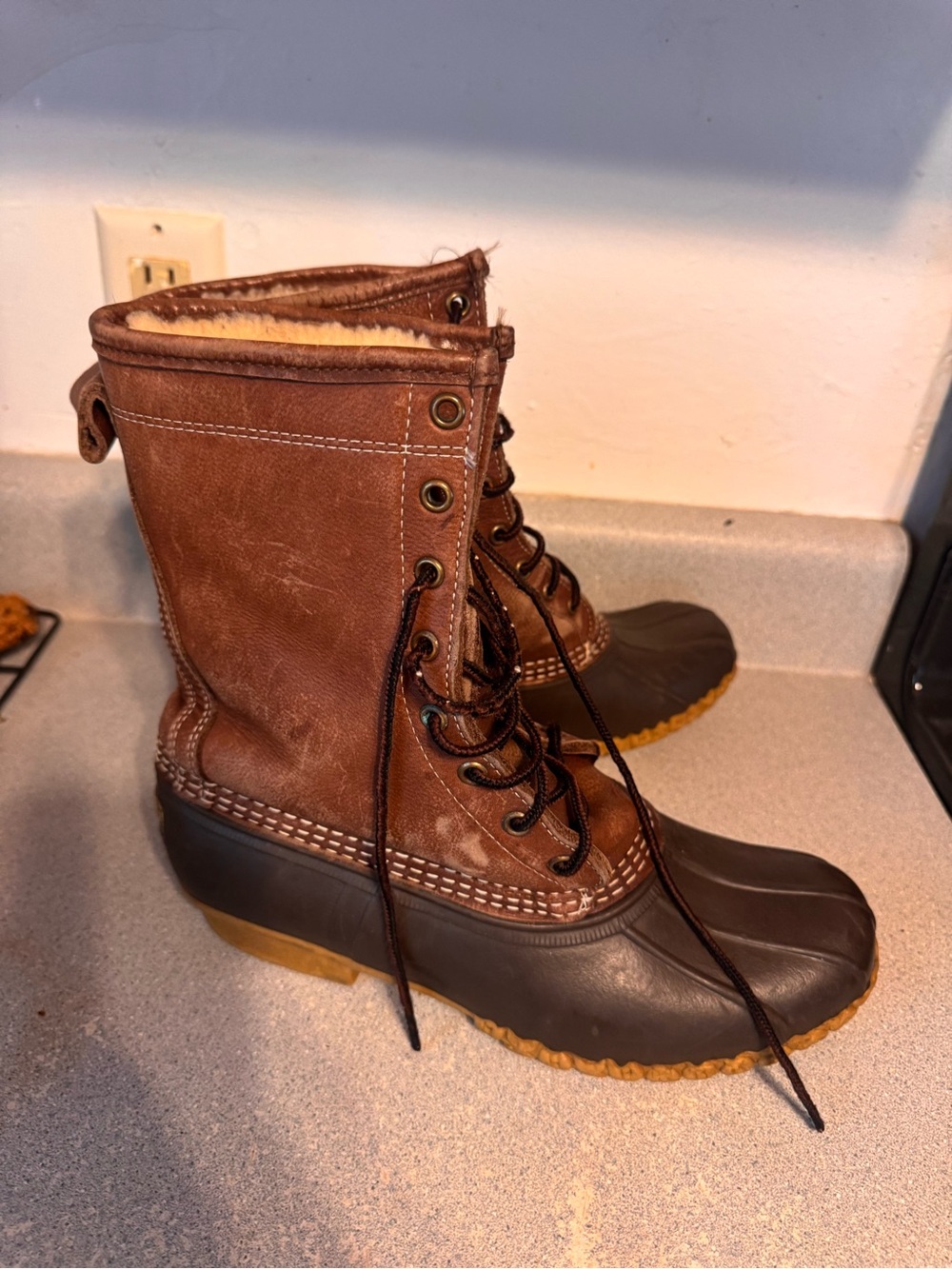 L.L. Bean Shearling Lining boots men’s size 9 women’s size 11 - Picture 6 of 12